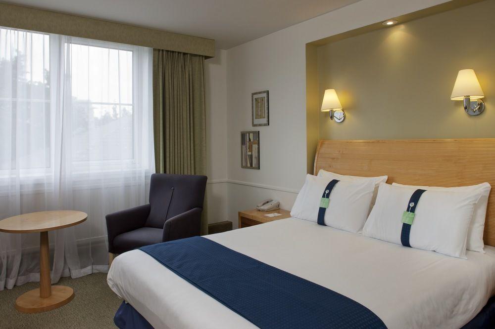 Holiday Inn Gloucester - Cheltenham, An Ihg Hotel Экстерьер фото